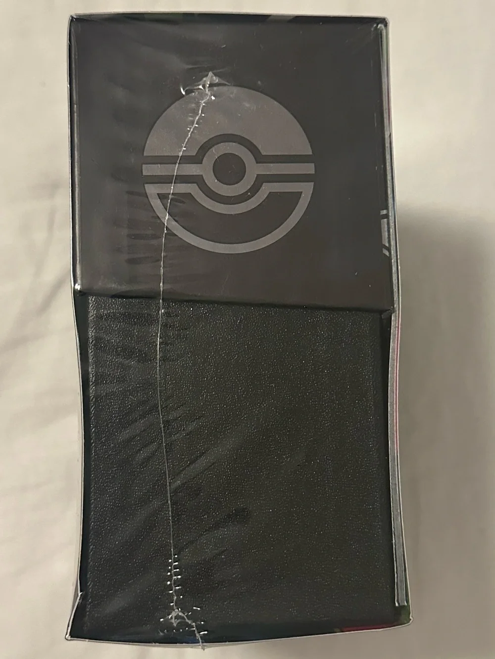 Pokemon Pitch Black ETB